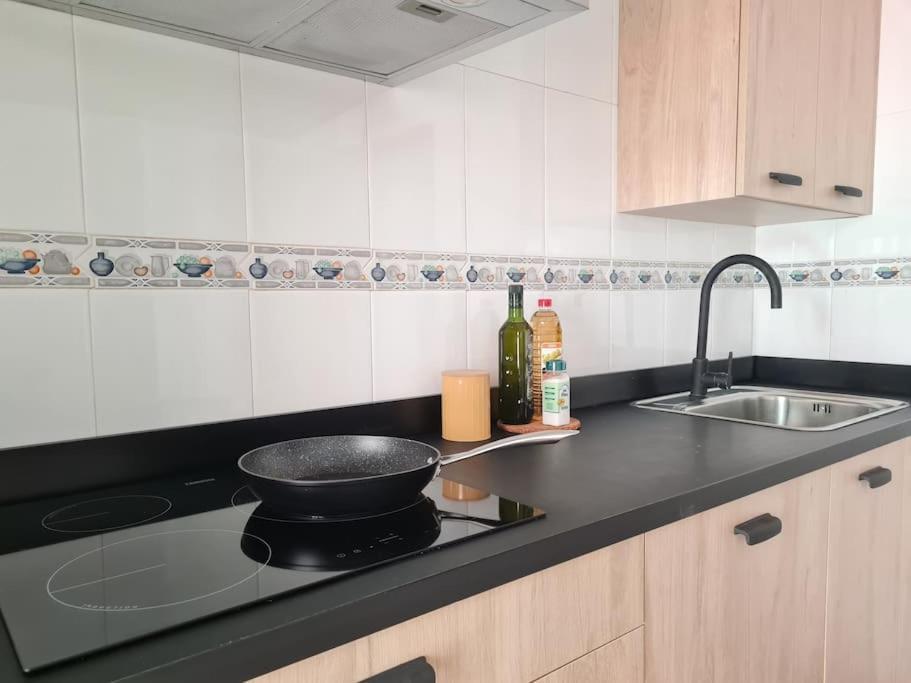 La Casita Verde. Metro Cerca Del Casco Viejo Bilbao Zewnętrze zdjęcie
