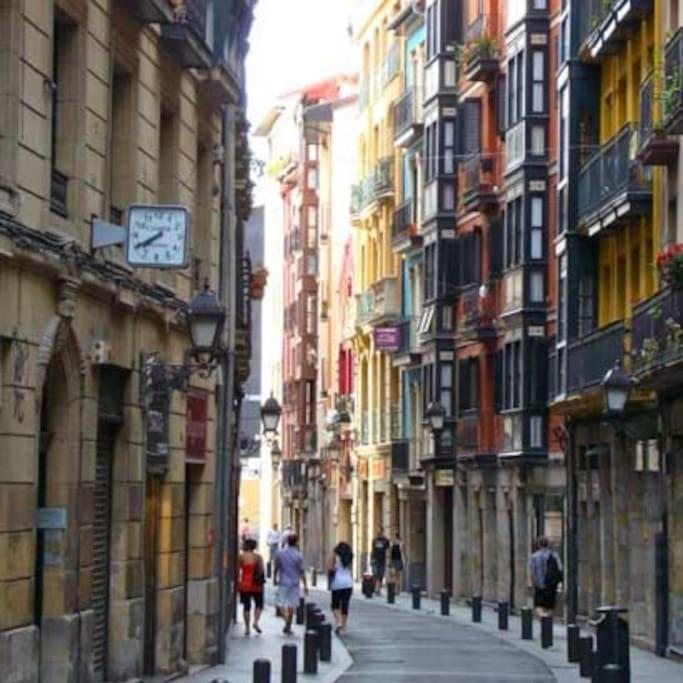 La Casita Verde. Metro Cerca Del Casco Viejo Bilbao Zewnętrze zdjęcie