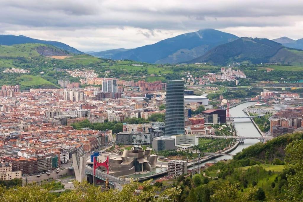 La Casita Verde. Metro Cerca Del Casco Viejo Bilbao Zewnętrze zdjęcie